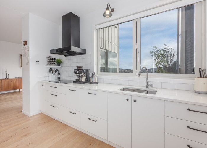  at 99 Woodridge Drive, Woodridge, Wellington, Wellington