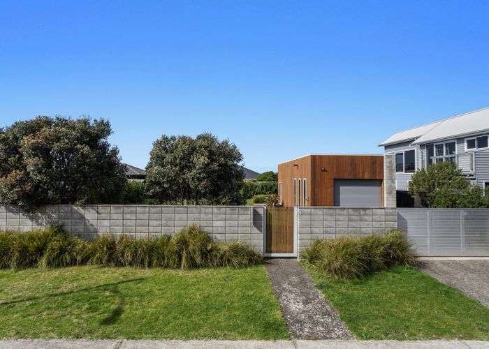  at 8 Muriwai Boulevard, Waiotahi, Opotiki, Bay Of Plenty