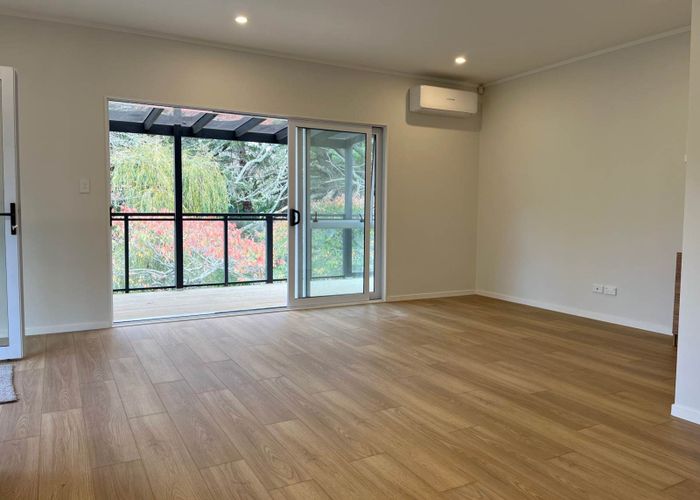  at 54 Elmore Road, Albany