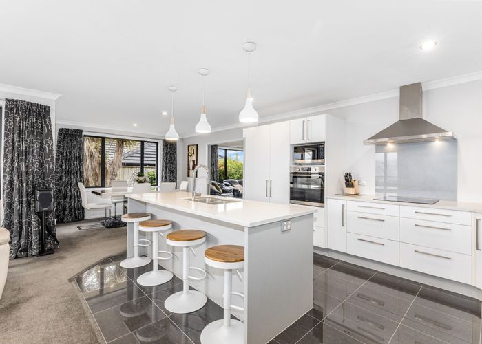  at 73 Aotea Drive, Aotea, Porirua, Wellington