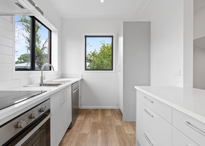  at 500F Te Atatu Road, Te Atatu Peninsula, Waitakere City, Auckland