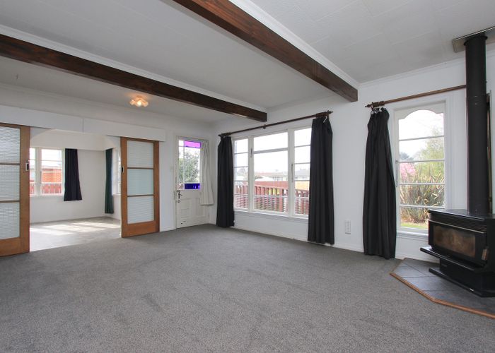  at 8 Gascoigne Street, Riversdale, Blenheim