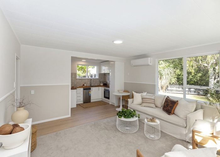  at 1/11 Heathcote Street, Woolston, Christchurch City, Canterbury