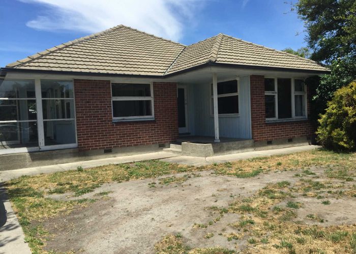  at 104 Main North Road, Papanui, Christchurch