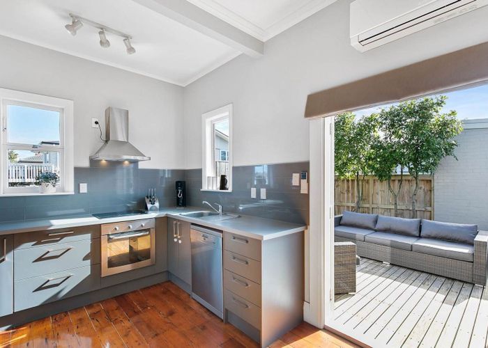  at 48 Heretaunga Avenue, Onehunga, Auckland City, Auckland