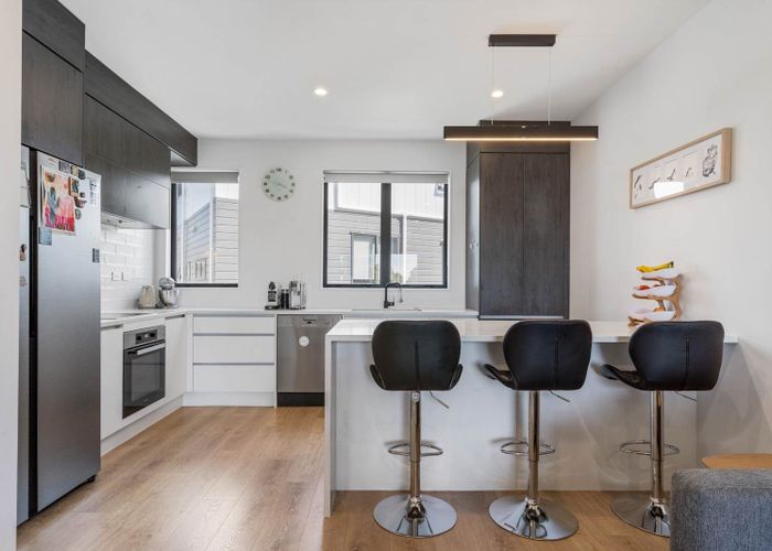  at 71 Swainston Road, Saint Johns, Auckland City, Auckland