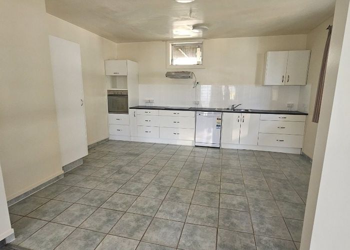  at 3/112 Coromandel Street, Newtown, Wellington