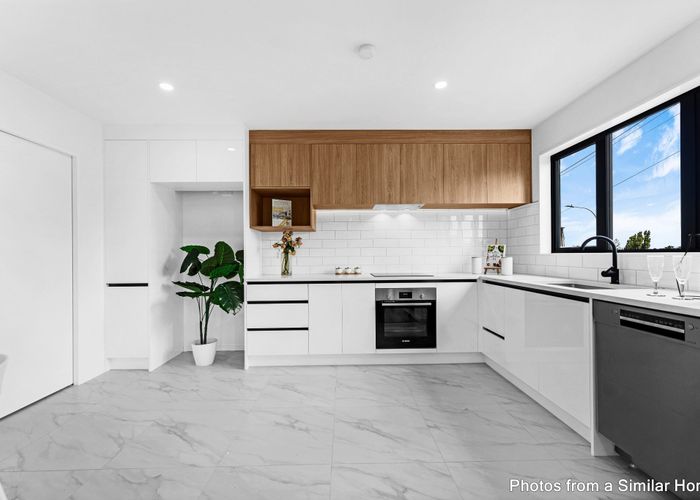  at 8/6 Pah Road, Papatoetoe, Manukau City, Auckland