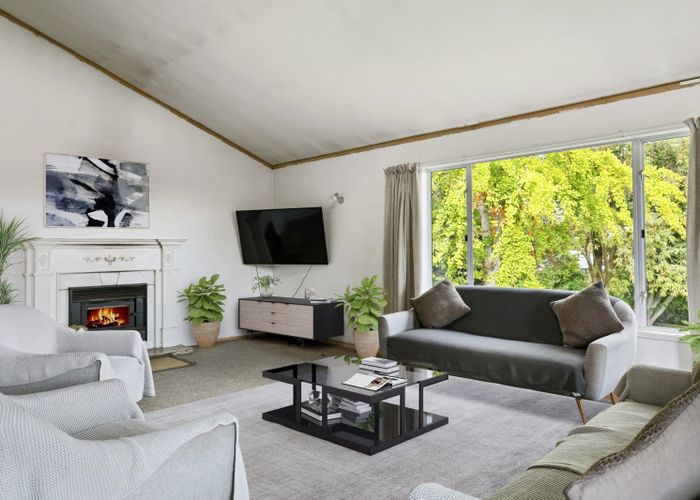  at 39 Chesham Avenue, Waipahihi, Taupo