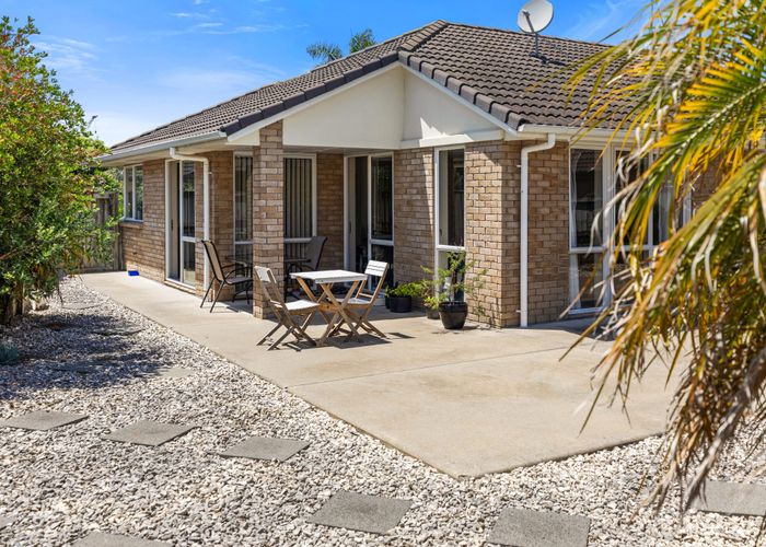  at 104 Longview Drive, Papamoa Beach, Papamoa