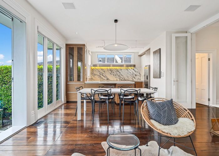  at 60 Hamilton Road, Herne Bay, Auckland