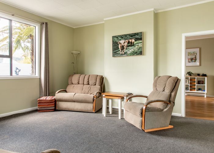  at 52 Mcgill Street, Waimangaroa