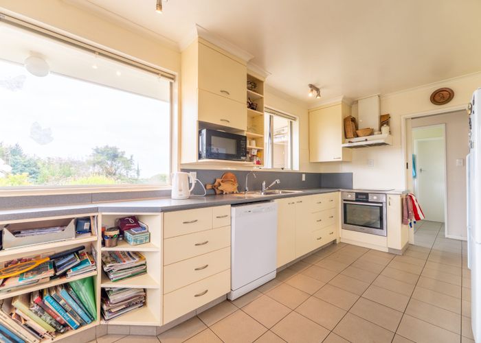  at 42 Cobblestone Road, Kakanui, Oamaru