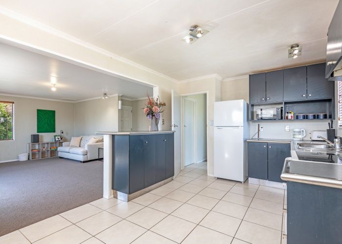  at 12 Hillcrest Drive, Kelvin Grove, Palmerston North, Manawatu / Whanganui