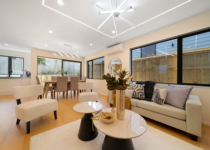  at 6 Palmer Avenue, Glen Eden, Waitakere City, Auckland