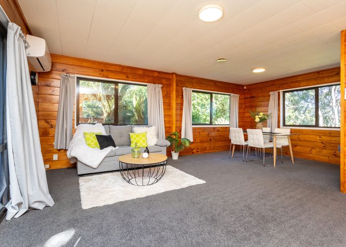  at 1/19 Darcy Place, Massey, Waitakere City, Auckland