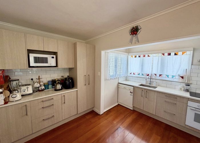  at 30 Arawa Street, New Lynn, Waitakere City, Auckland