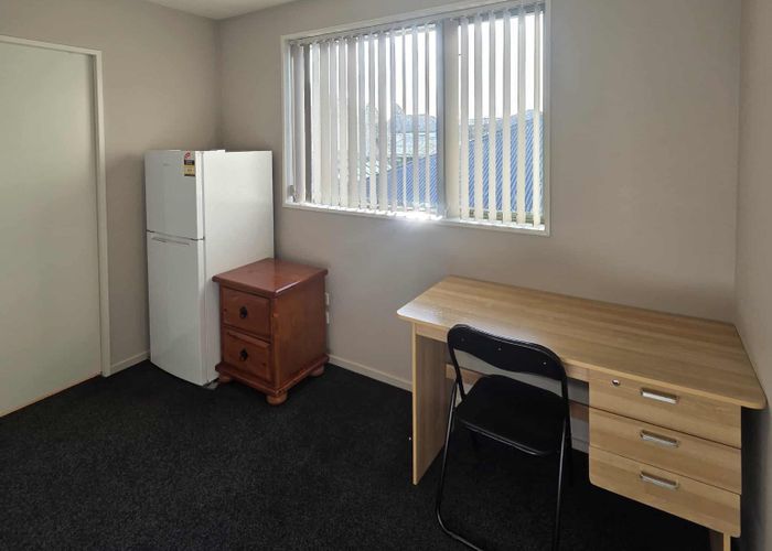  at 5B/100B Rattray Street, Riccarton, Christchurch City, Canterbury