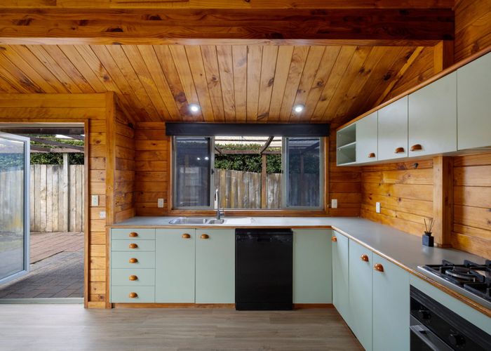 at 24 Halcione Close, Flagstaff, Hamilton, Waikato
