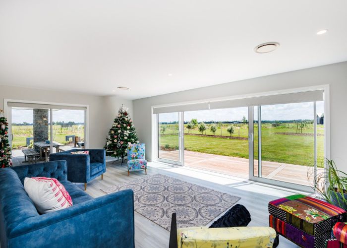  at 455E Taonui Road, Colyton