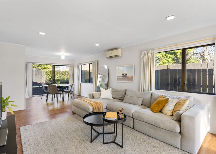  at 3/16 Avondale Road, Avondale, Auckland