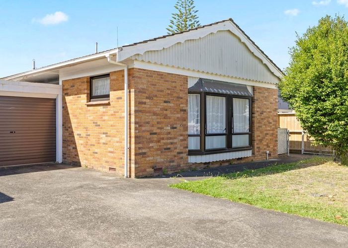  at 1/5 Norfolk Place, Papatoetoe, Auckland