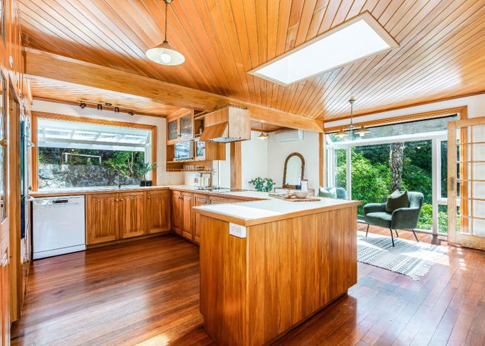  at 102A Miromori Road, Normandale, Lower Hutt, Wellington