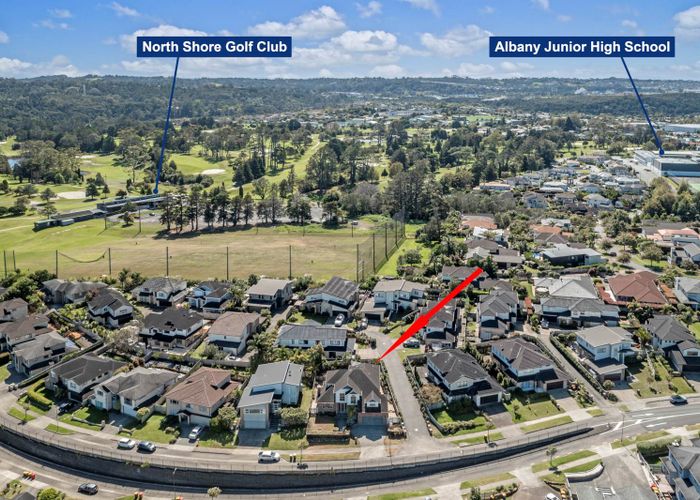  at 81 Laurel Oak Drive, Schnapper Rock, Auckland