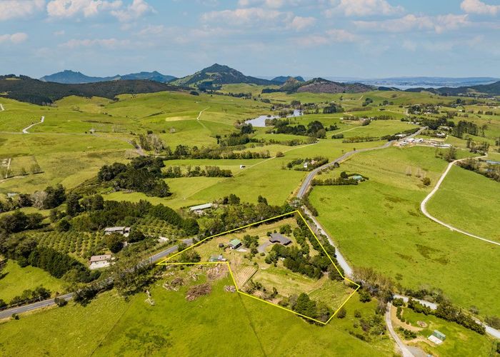  at 14 Addison Road, Onerahi