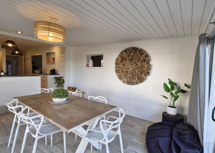  at 716a Papamoa Beach Road, Papamoa, Tauranga, Bay Of Plenty