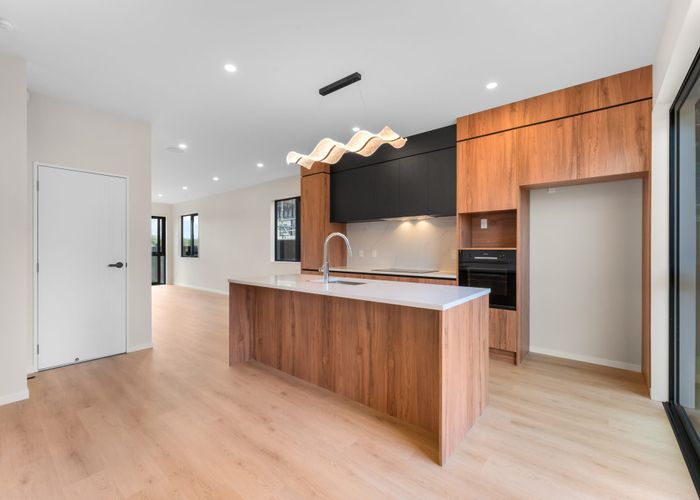  at 12 Harbourside Parade, Hobsonville, Waitakere City, Auckland