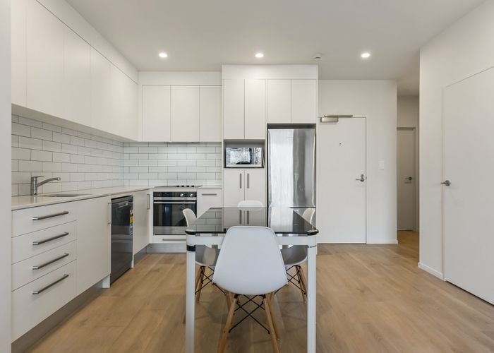  at 201/36A Greenslade Crescent, Northcote, Auckland