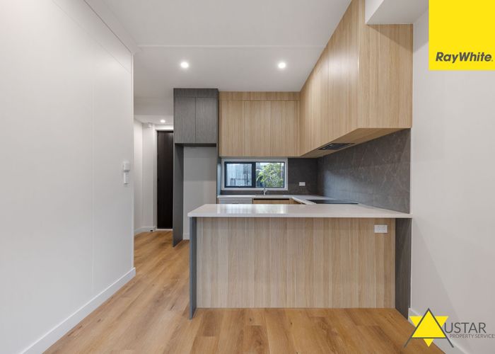  at 42C Westgate Drive, Westgate, Waitakere City, Auckland