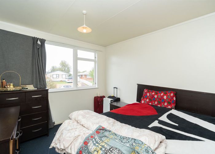  at 22 Halberg Crescent, Chartwell, Hamilton