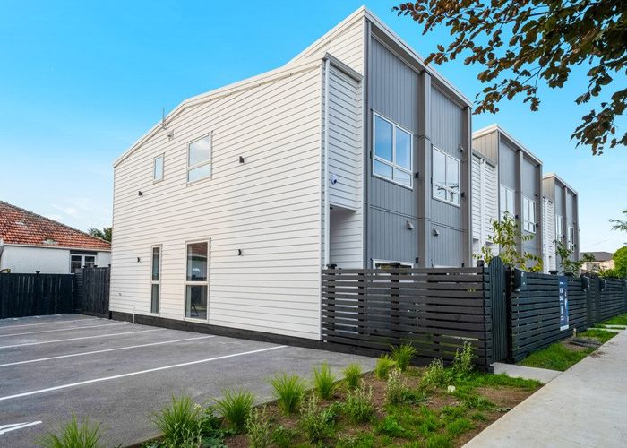  at 30 Carruth Road, Papatoetoe, Manukau City, Auckland