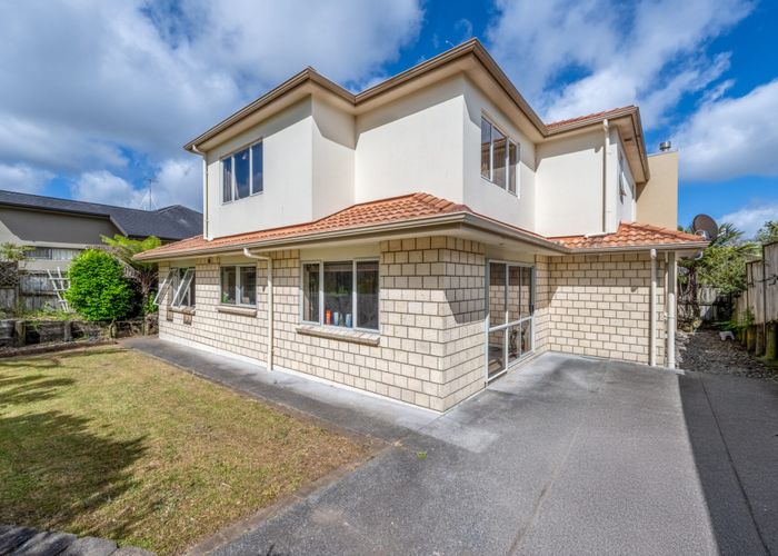  at 10 Baverton Drive, Flat Bush, Manukau City, Auckland