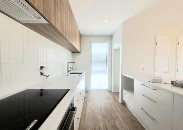  at 1/33 Evesham Crescent , Spreydon, Christchurch City, Canterbury