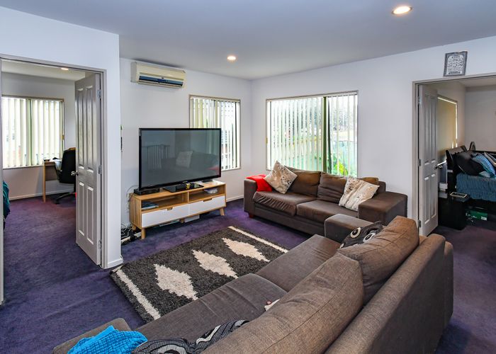  at 44 Crossandra Drive, Mangere, Auckland