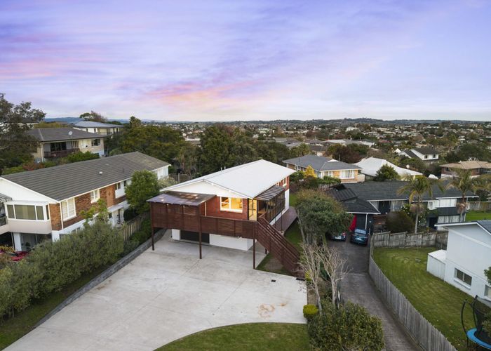  at 11 Gills Road, Bucklands Beach, Manukau City, Auckland