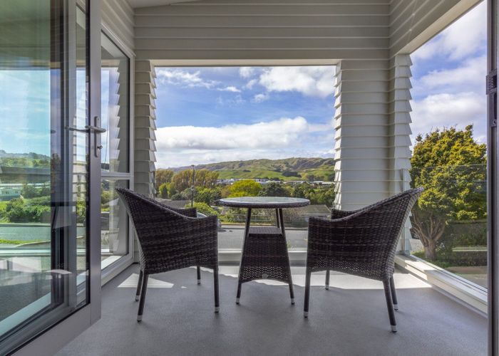  at 5A Motuhara Road, Plimmerton, Porirua, Wellington