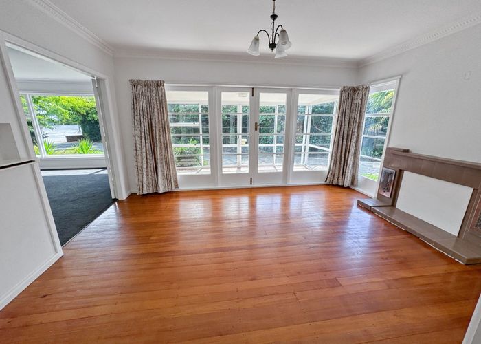  at 33 Joyce Crescent, Ilam, Christchurch