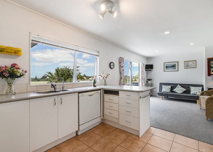  at 3 Jean Place, Stanmore Bay, Whangaparaoa