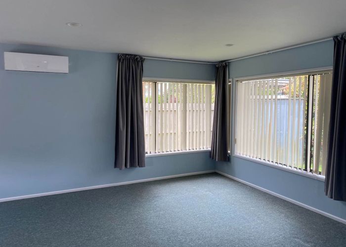  at 5A Carnoustie Drive, Wattle Downs, Manukau City, Auckland