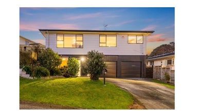  at 19 Penryn Drive, Camborne, Porirua