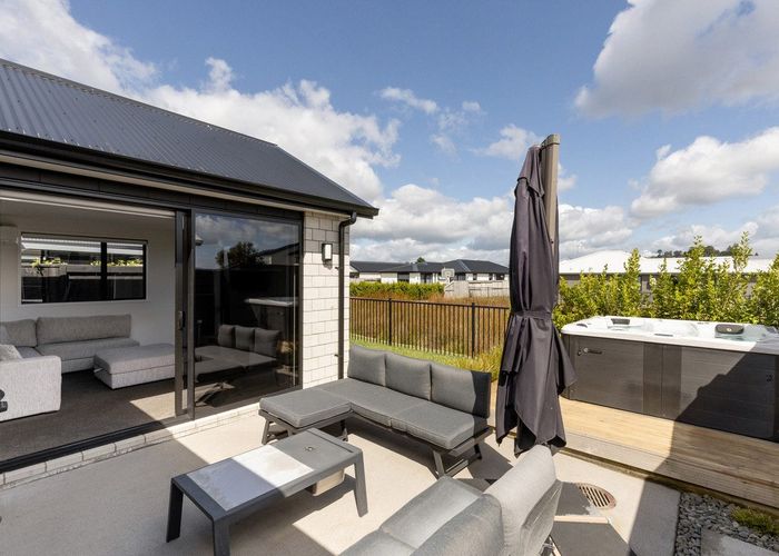  at 21 Tangaroa Place, Poike, Tauranga, Bay Of Plenty