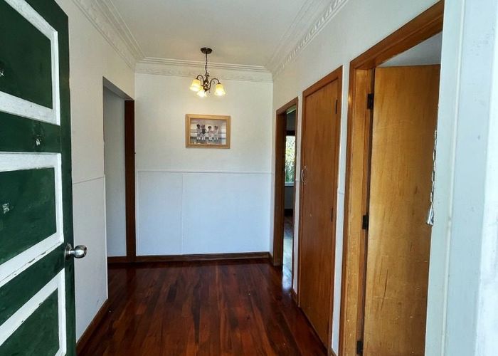  at 223 Lake Road, Belmont, North Shore City, Auckland