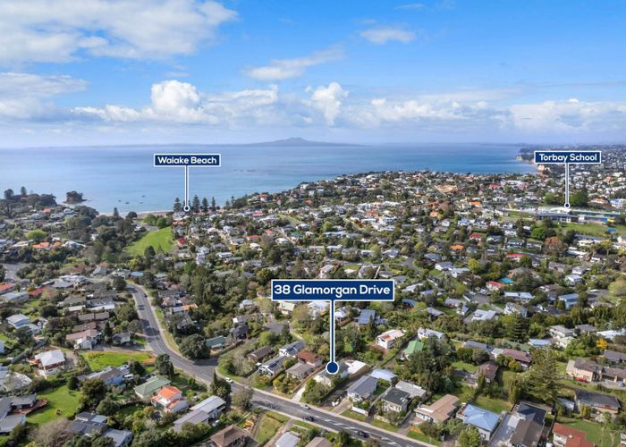  at 38 Glamorgan Drive, Torbay, North Shore City, Auckland