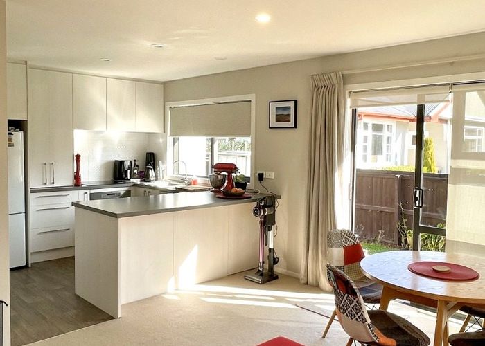  at 1/32 Edward Ave, Edgeware, Christchurch City, Canterbury