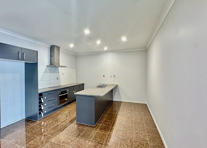  at 13C/132C Stancombe Road, Flat Bush, Manukau City, Auckland