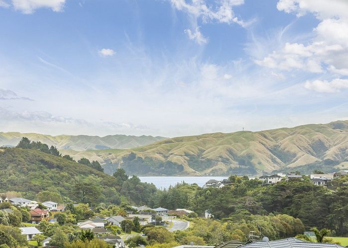  at 8 Polestar Lane, Whitby, Porirua, Wellington